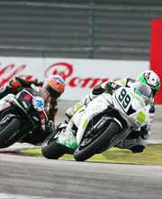 WSS�ł�9�N�A���^�C�g���𓦂���Honda �������A�t�@�r�A���E�t�H�[��(�O)�ƃW�m�E���C(��)�����ꂼ��1���������A���G�̊����Ԃ������҂����B