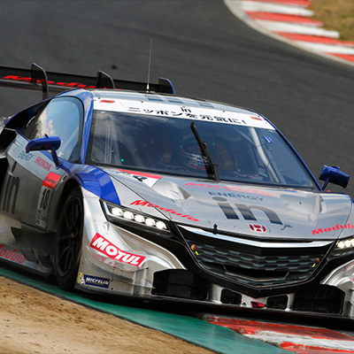Honda | NSX CONCEPT-GTのデビュー戦で#18 ウイダー モデューロ