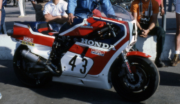 1982 RS1000RW