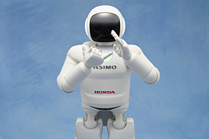 手話で“家族”を表現をするASIMO 手話で“家族”を表現をするASIMO