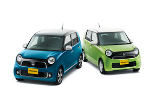 左:N-ONE Premium Tourer(FF) 2トーンカラースタイル 右:N-ONE G・Aパッケージ(FF) 2トーンカラースタイル 左:N-ONE Premium Tourer(FF) 2トーンカラースタイル 右:N-ONE G・Aパッケージ(FF) 2トーンカラースタイル
