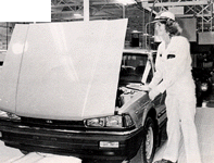 1982年11月、オハイオ工場製アコード第1号車がラインオフ