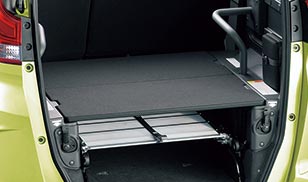 荷室用ユーティリティボード