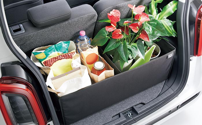 ラゲッジボックス