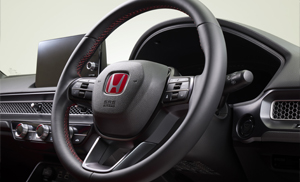 ステアリングホイール