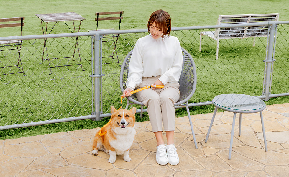 Mサイズは片側に持ち手が付いています。