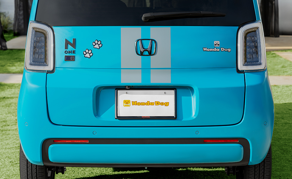 肉球デザインと組み合わせて装着したときのイメージ。