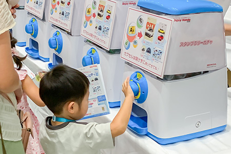 スタンプラリーをすると、スタンプラリーガチャにチャレンジできる！