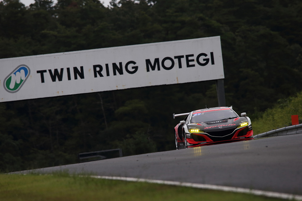 #34 Modulo KENWOOD NSX GT3