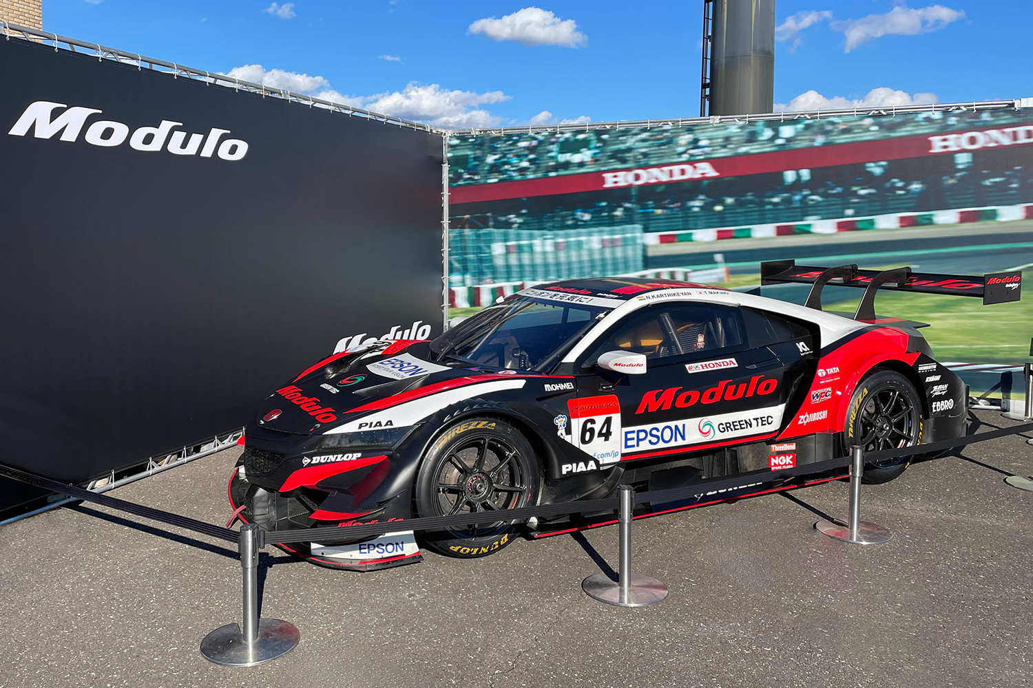 レーシングマシン コックピット乗り込み体験