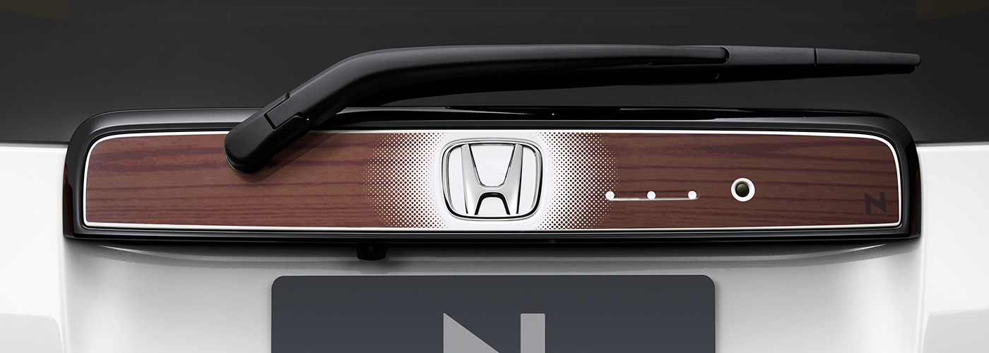 デカール ライセンスガーニッシュ