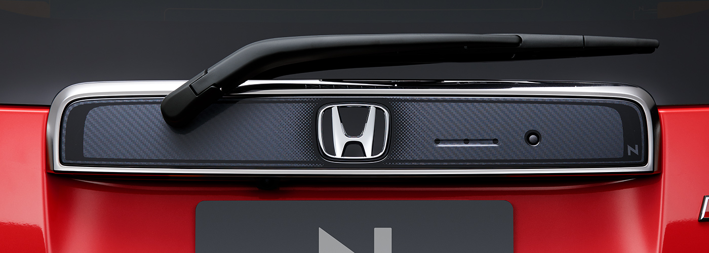 デカール ライセンスガーニッシュ