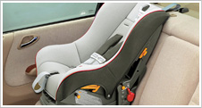 ԗ^ISOFIX`ChV[g