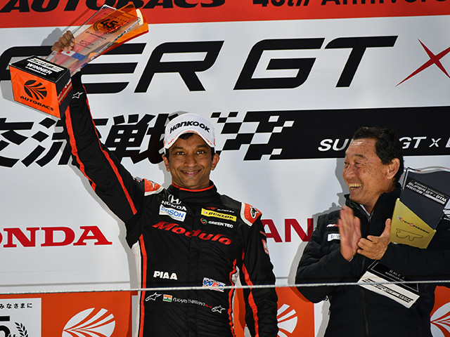 #64 Modulo Epson NSX-GT ナレイン・カーティケヤンがレース2で優勝