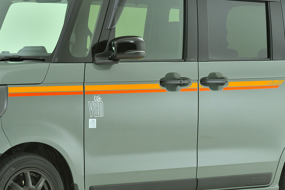 fJ[