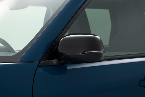 Honda�uN-ONE e:�v�p�����A�N�Z�T���[�@�l�C�A�C�e�������L���O