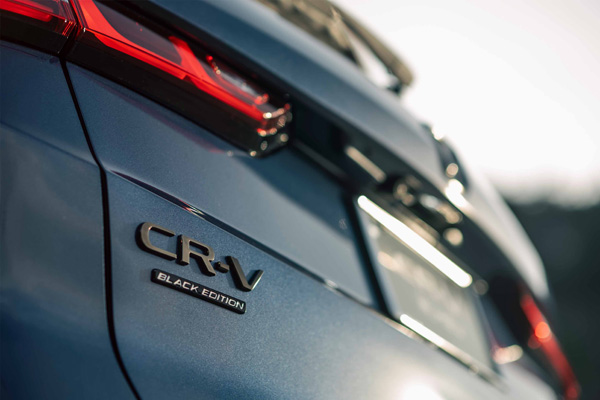 Honda�V�^�uCR-V�v�p�����A�N�Z�T���[�𔭔�