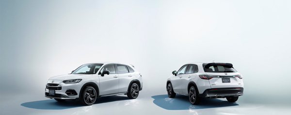 Honda�uZR-V�v�p�����A�N�Z�T���[�𔭔�