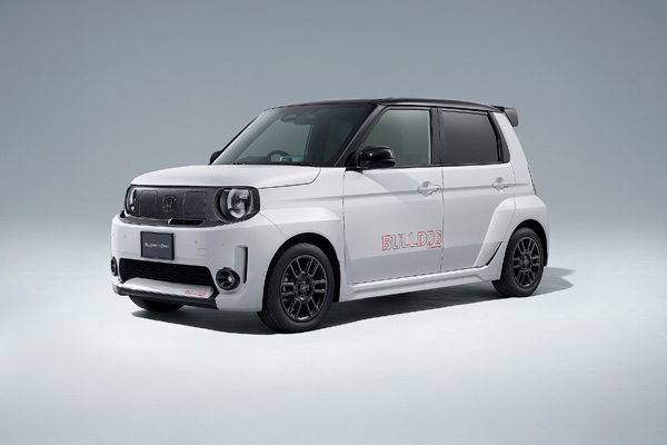 Honda�V�^���^EV�uSuper-ONE�v�p�����A�N�Z�T���[���s���J