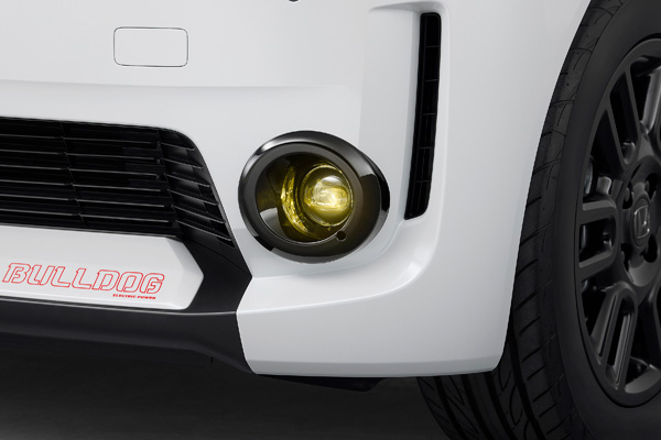 Honda�V�^���^EV�uSuper-ONE�v�p�����A�N�Z�T���[���s���J