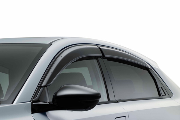 Honda�V�^��pEV�uINSIGHT�v�p�����A�N�Z�T���[�𔭔�