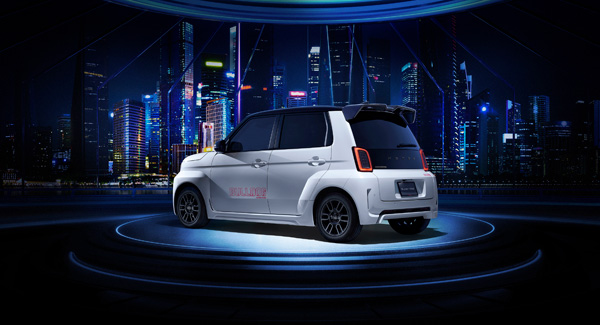 Honda�V�^���^EV�uSuper-ONE�v�p�����A�N�Z�T���[�𔭔�