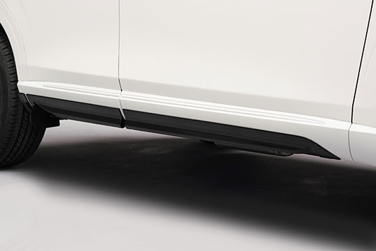 Honda�uVEZEL�v�p�����A�N�Z�T���[�uBlack Sports Style�v�𔭔�