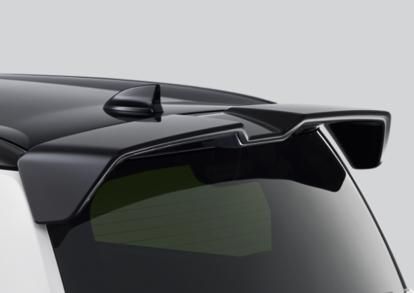 テールゲートスポイラー写真