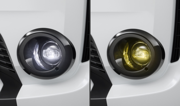 LEDフォグライト（バイカラー）写真