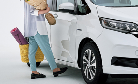 ハンズフリースライドドアの画像