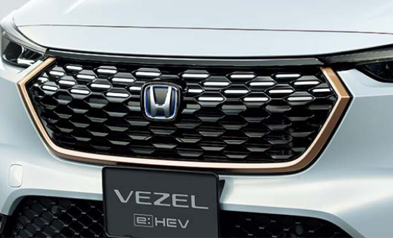 フロントグリルの画像