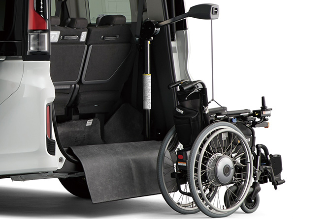 ステップ ワゴン 助手席リフトアップシート車用アクセサリー 福祉車両おすすめアクセサリー Honda Access Honda公式サイト ステップ ワゴン 助手席リフトアップシート車用アクセサリー 福祉車両おすすめアクセサリー Honda Access Honda公式サイト