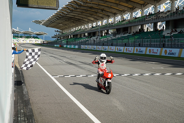 最終戦の2レースでダブルウインを達成したカン・オンジュ。2017年シーズン最多となる通算4勝を記録