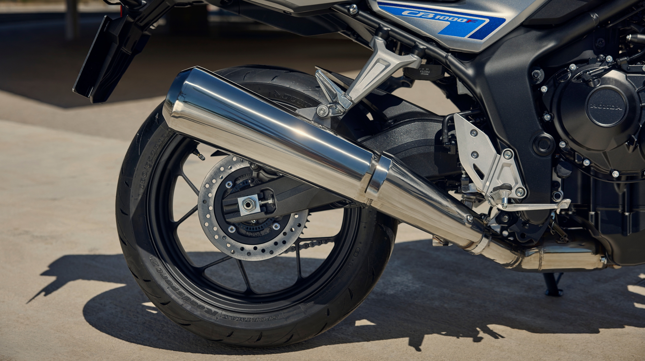 CB1000F マフラー