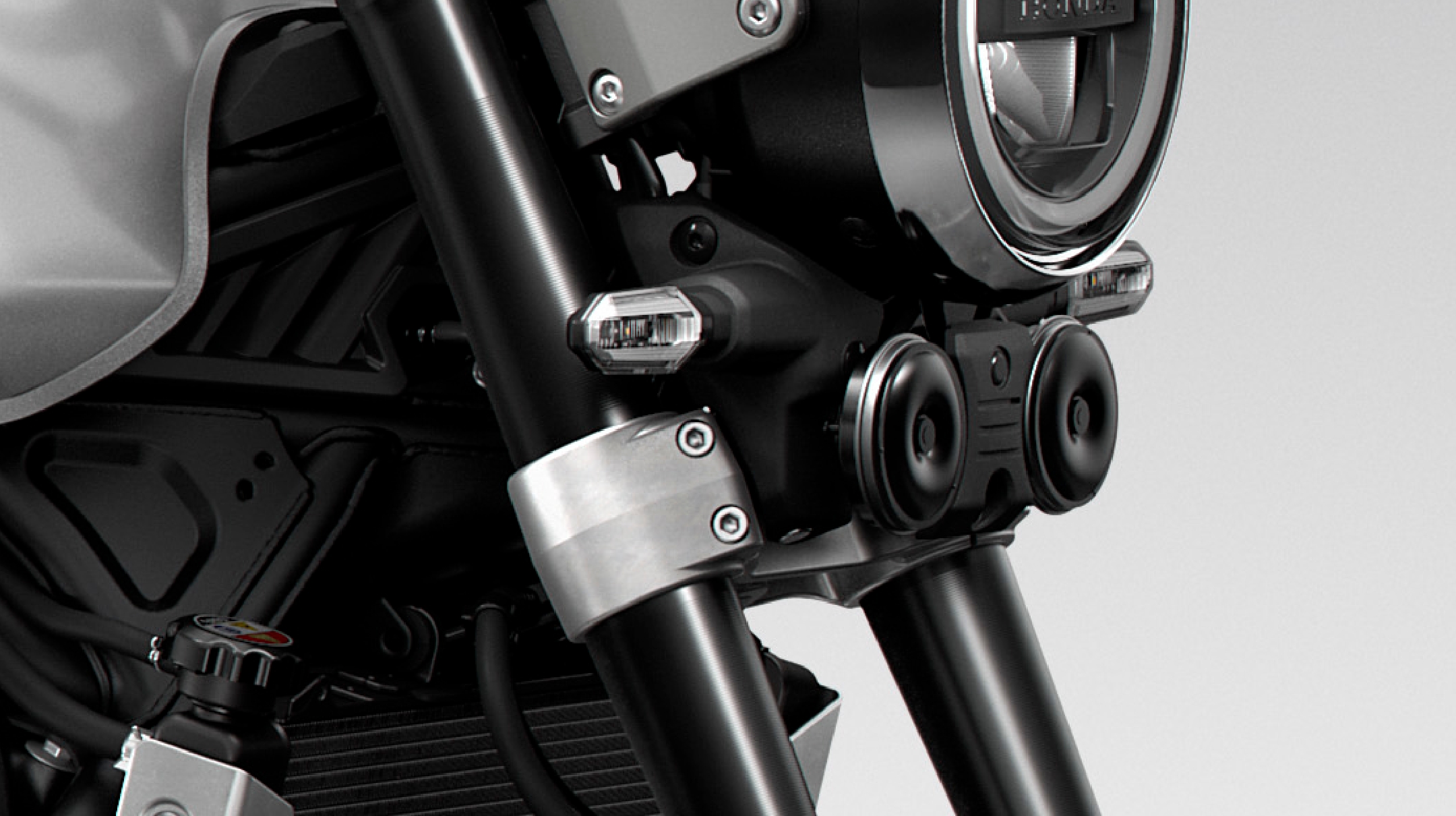 CB1000F ホーン