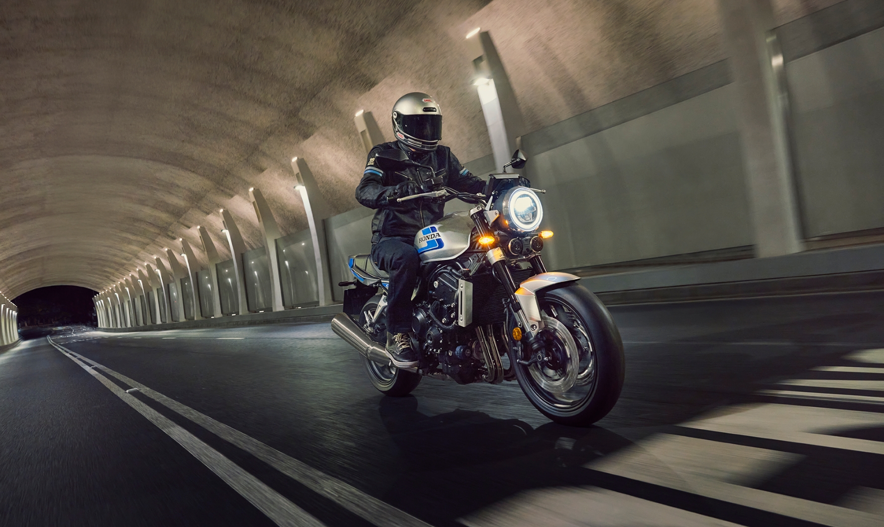 CB1000F