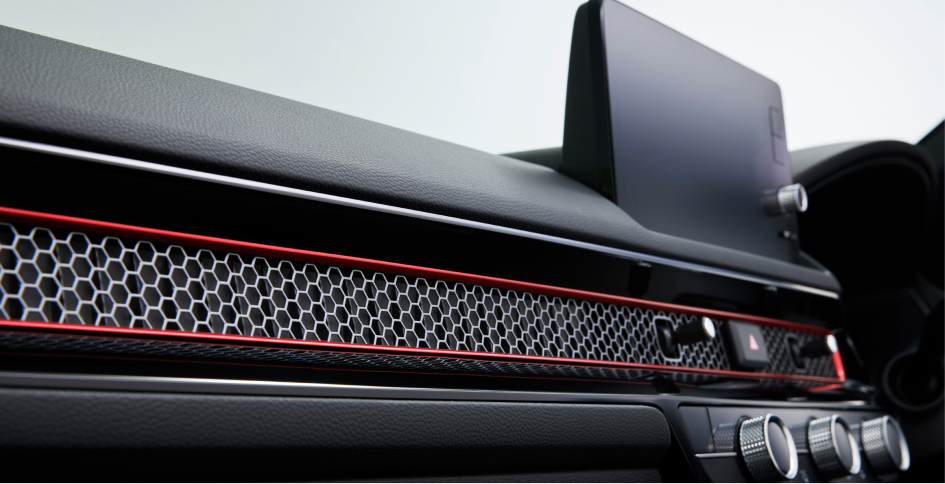 ピンストライプ加飾（レッド）