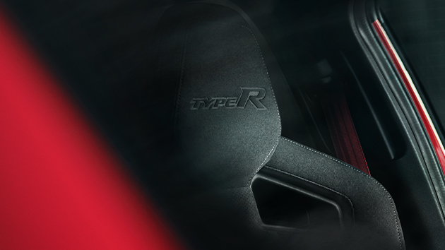 RACING BLACK Package