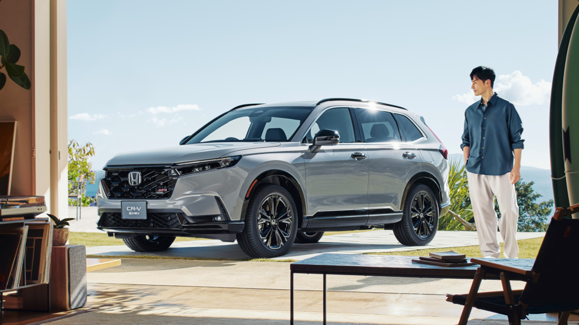 Photo：e:HEV RS BLACK EDITION　ボディーカラーはスレートグレー・パール