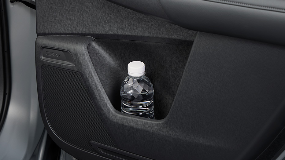 ドアボトルホルダー（後席ドア）