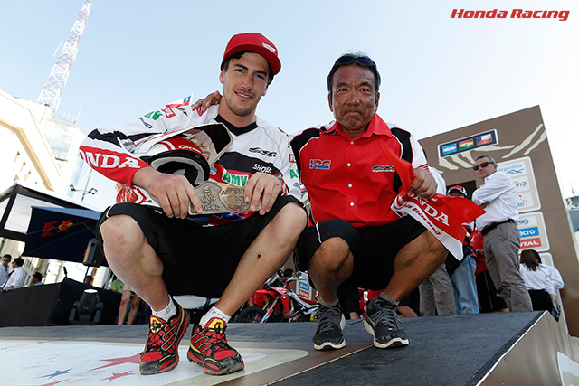 ホアン・バレダ選手、山崎勝実ダカールラリーTEAM HRC代表