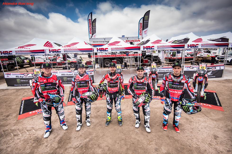 Monster Energy Honda Team(リッキー・ブラベック、マイケル・メッジ、ホアン・バレダ、パウロ・ゴンサルヴェス、ケビン・ベナバイズ)