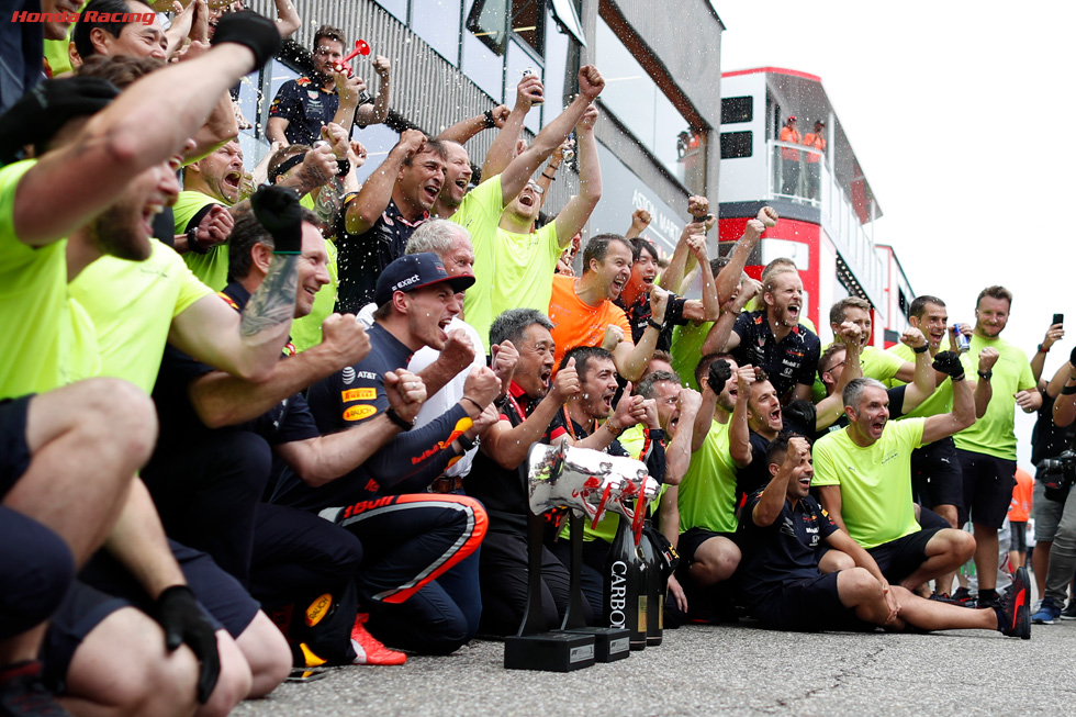 Aston Martin Red Bull Racing