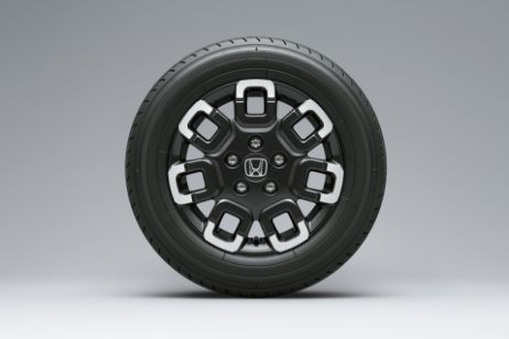 CROSSTAR専用デザイン15インチアルミホイール
