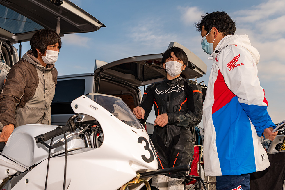 �A�h�o�C�X���i