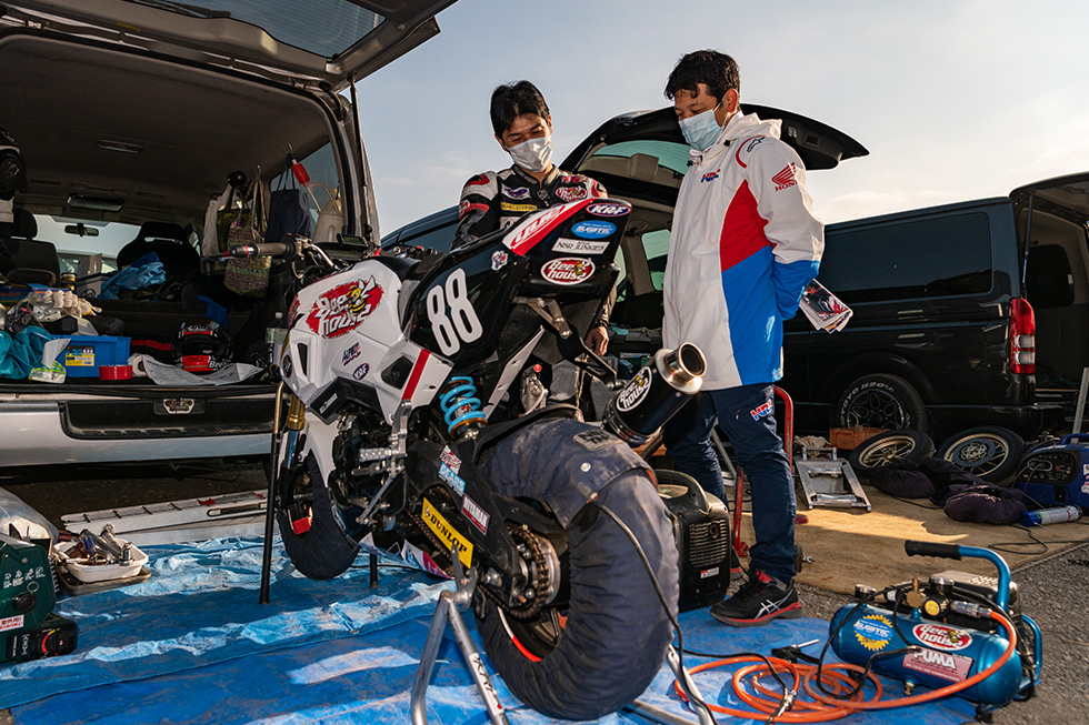 �A�h�o�C�X���i