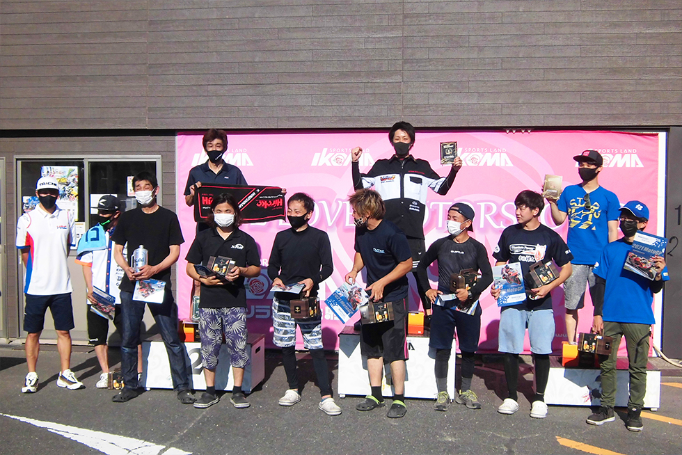 HRC GROM4カップ表彰式　1位:山澤豪選手、2位:大塚浩二選手、3位:菅原佑斗選手