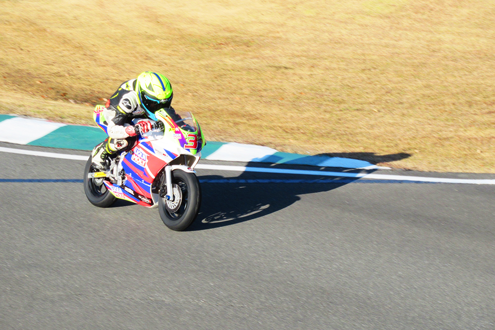 NSF100HRC�g���t�B�[7/9