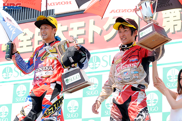 成田亮(左)、小方誠(右) 成田亮(左)、小方誠(右)