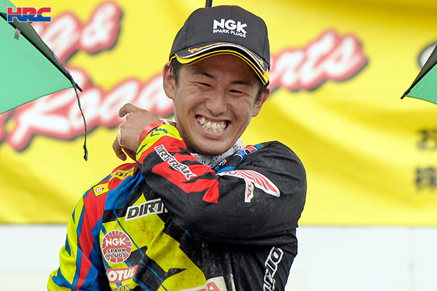 富田俊樹 富田俊樹